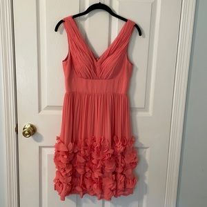 Peachy beachy summer wedding guest dress 👗